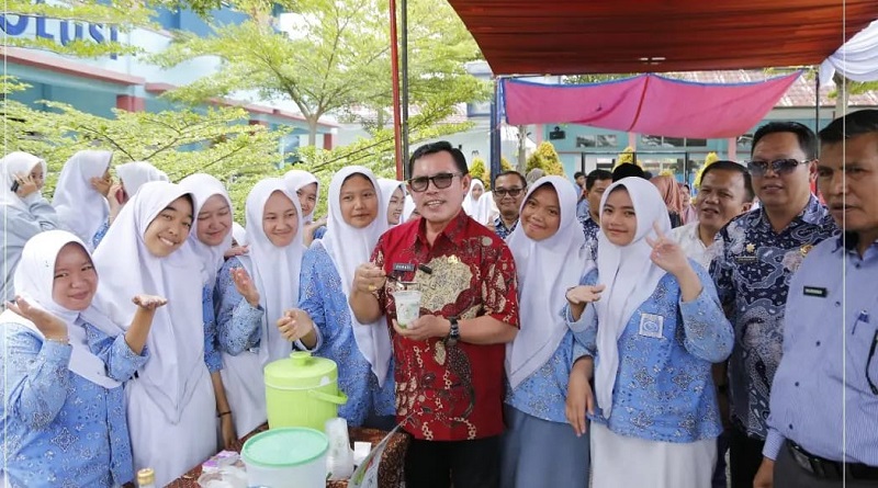 Wako Ahmadi Buka Pentas Seni & Musik SMA Negeri 2 Sungai Penuh